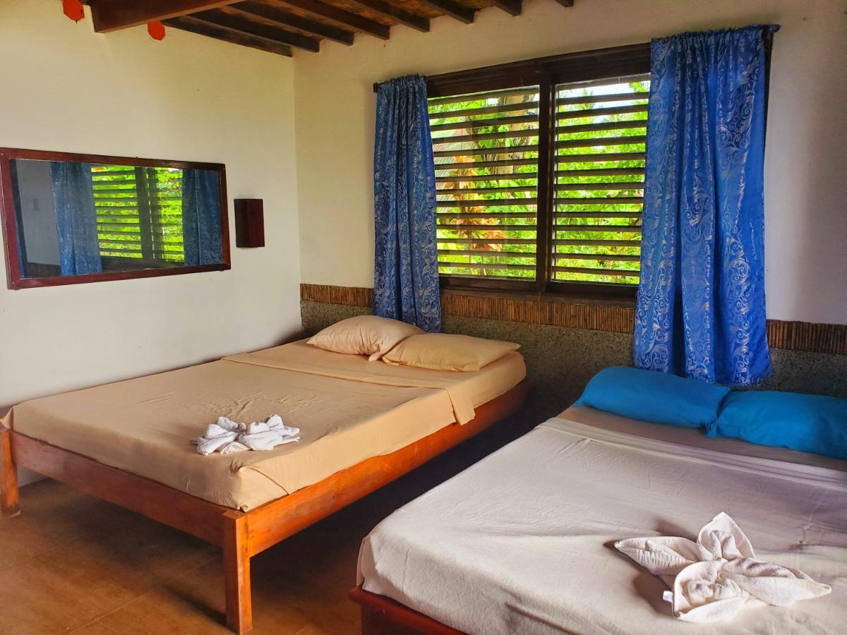 Patrick'S On The Beach Resort General Luna  Exterior foto